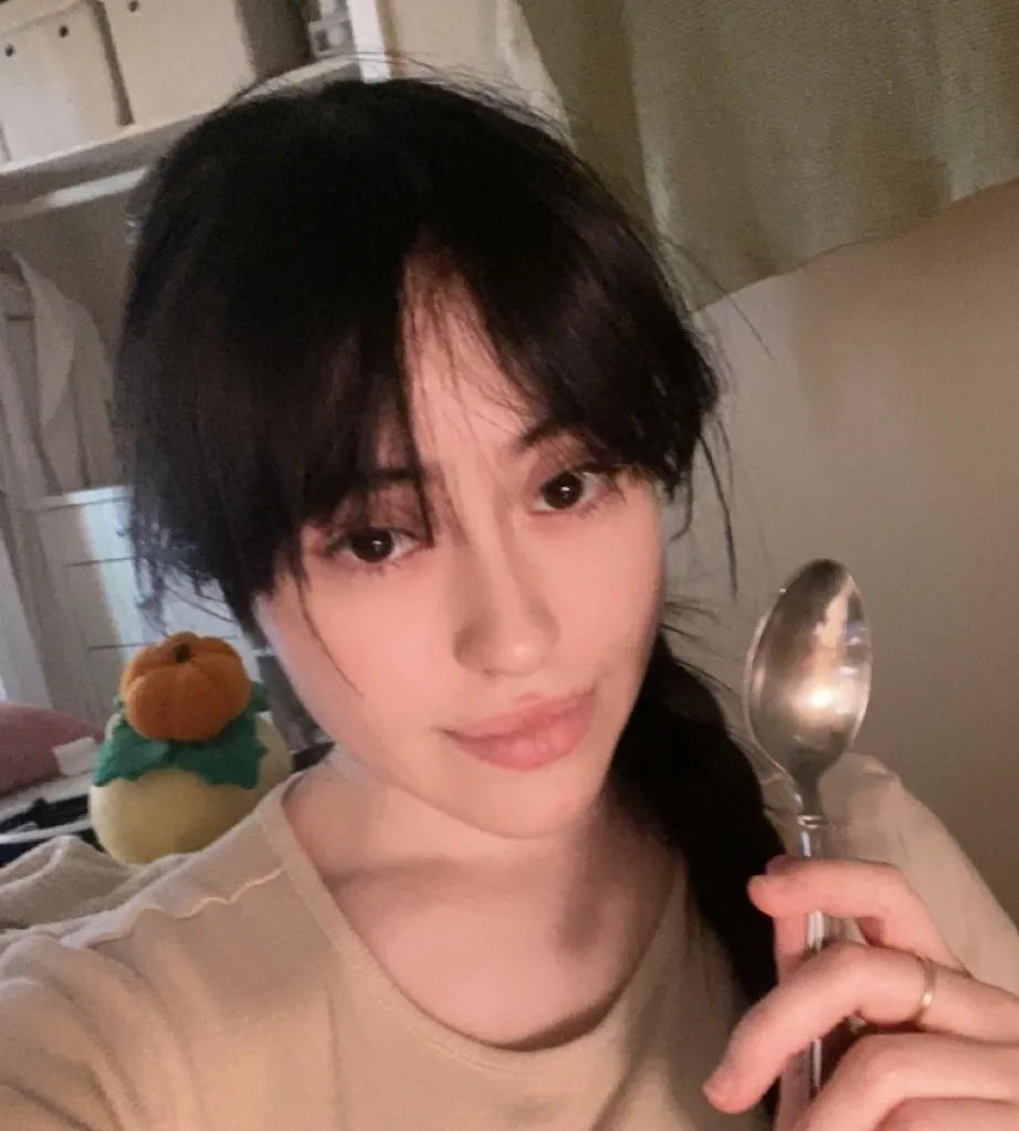 Facetune_22-06-2025-16-57-48